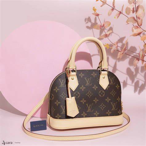 louis vuitton alma prix|louis vuitton alma monogram.